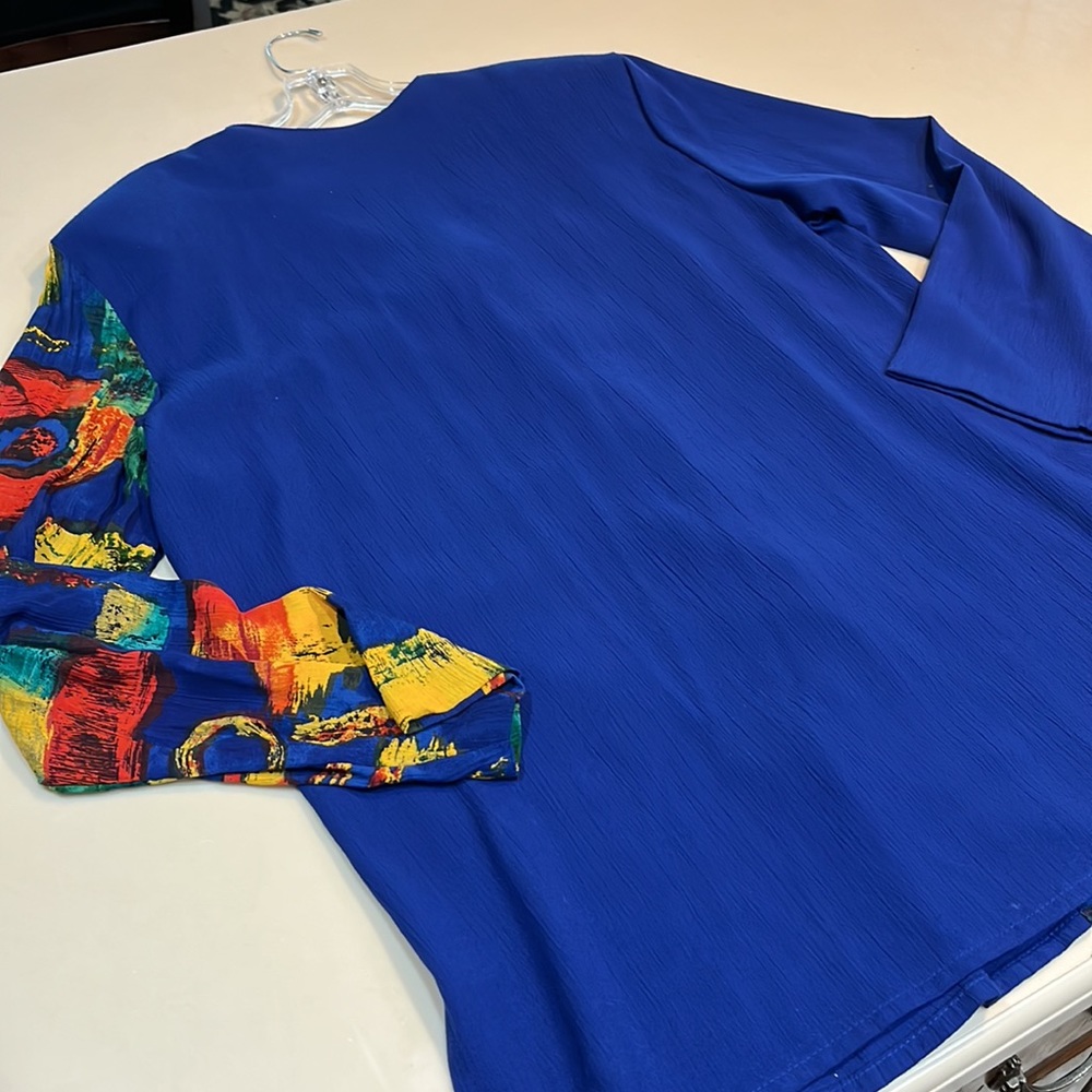 Tunic Or Blouse Geometric Pattern Size Large - image 7